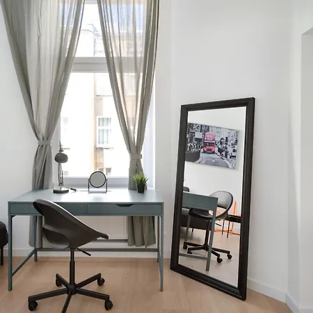 Golden Apartments Lodz - 3 Bedrooms- Great Location&Prezydenta Gabriela Narutowicza Exterior photo