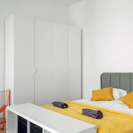 Golden Apartments Lodz - 3 Bedrooms- Great Location&Prezydenta Gabriela Narutowicza Exterior photo