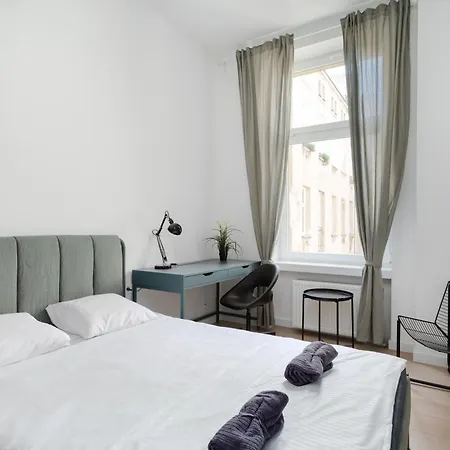 Golden Apartments Lodz - 3 Bedrooms- Great Location&Prezydenta Gabriela Narutowicza Exterior photo
