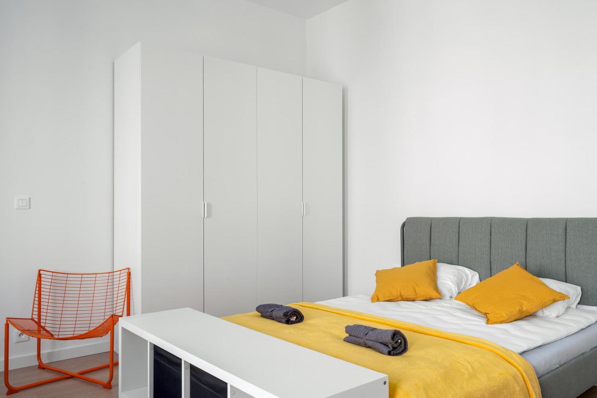 Golden - 3 Bedrooms- Great Location&prezydenta Gabriela Narutowicza Apartment Lodz (Lodz)