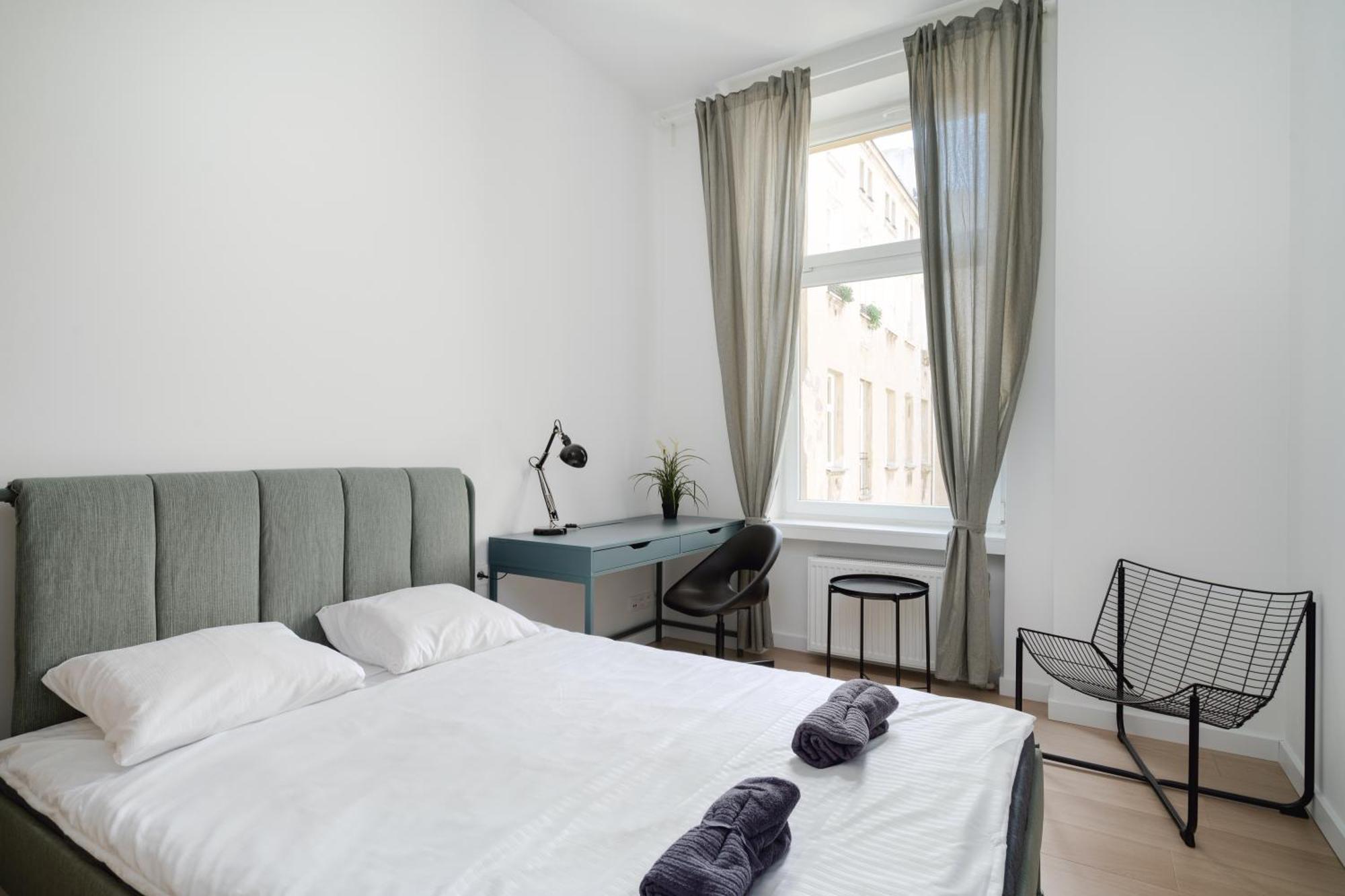 Apartment Golden - 3 Bedrooms- Great Location&prezydenta Gabriela Narutowicza *