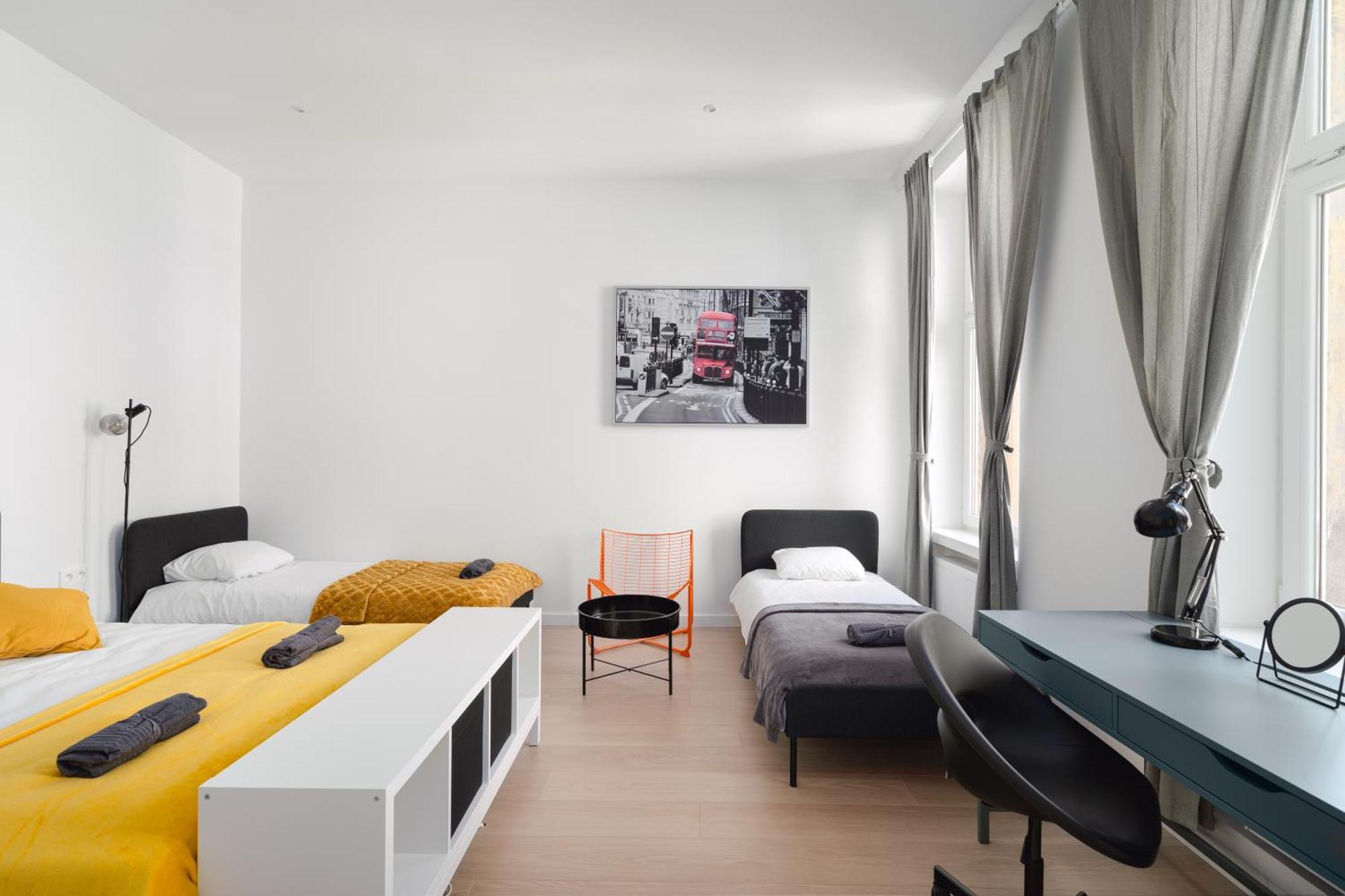 Golden - 3 Bedrooms- Great Location&prezydenta Gabriela Narutowicza *